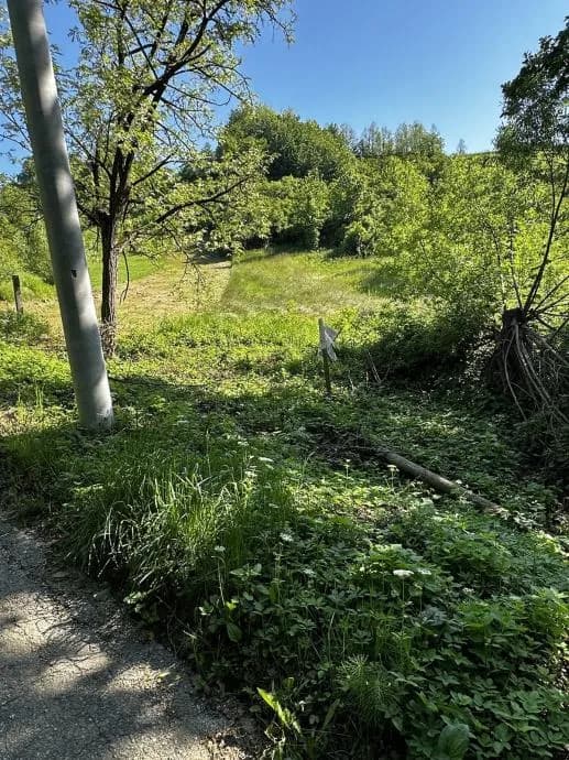 Građevinsko zemljište, Donji Laduč, 1270 m2,2.kat.čest, 730.m2 građ...